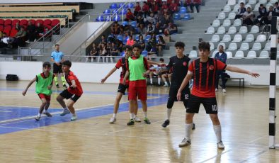 Bingöl’de Yıldızlar Futsal Grup Müsabakaları Başladı