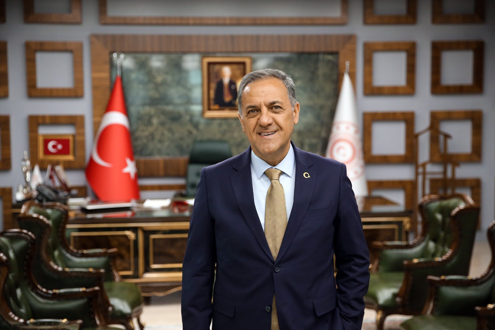 Vali-A-Hamdi-Usta