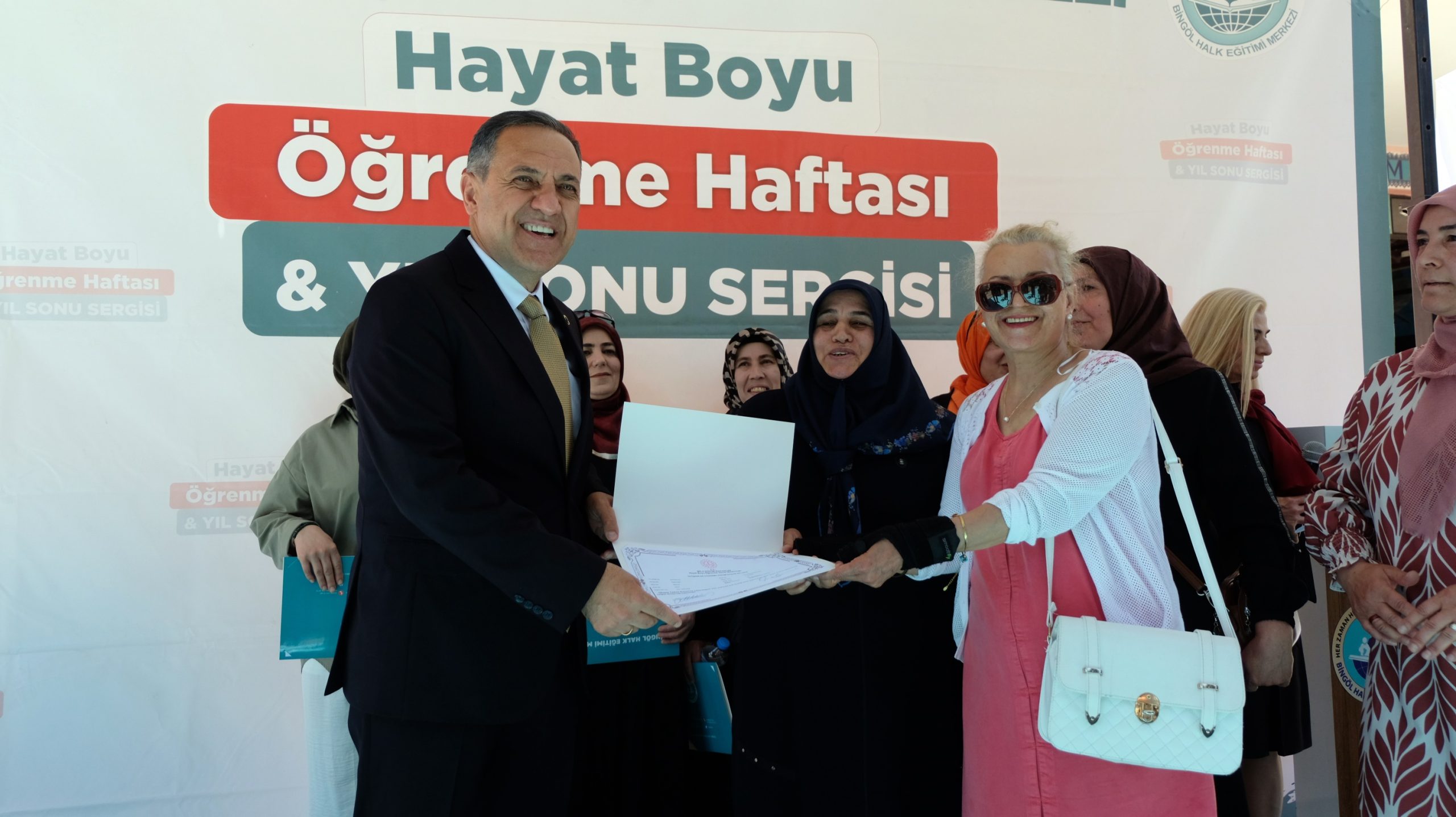 Bingöl’de ‘Hayat Boyu Öğrenme Haftası’ sergisi