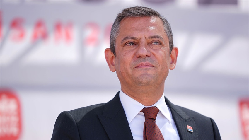 ozgur-ozel-musavat-bey-iyi-partide-cok-emegi-olan-kiymetli-bir-isim-hayirlisi-olsun-56bk
