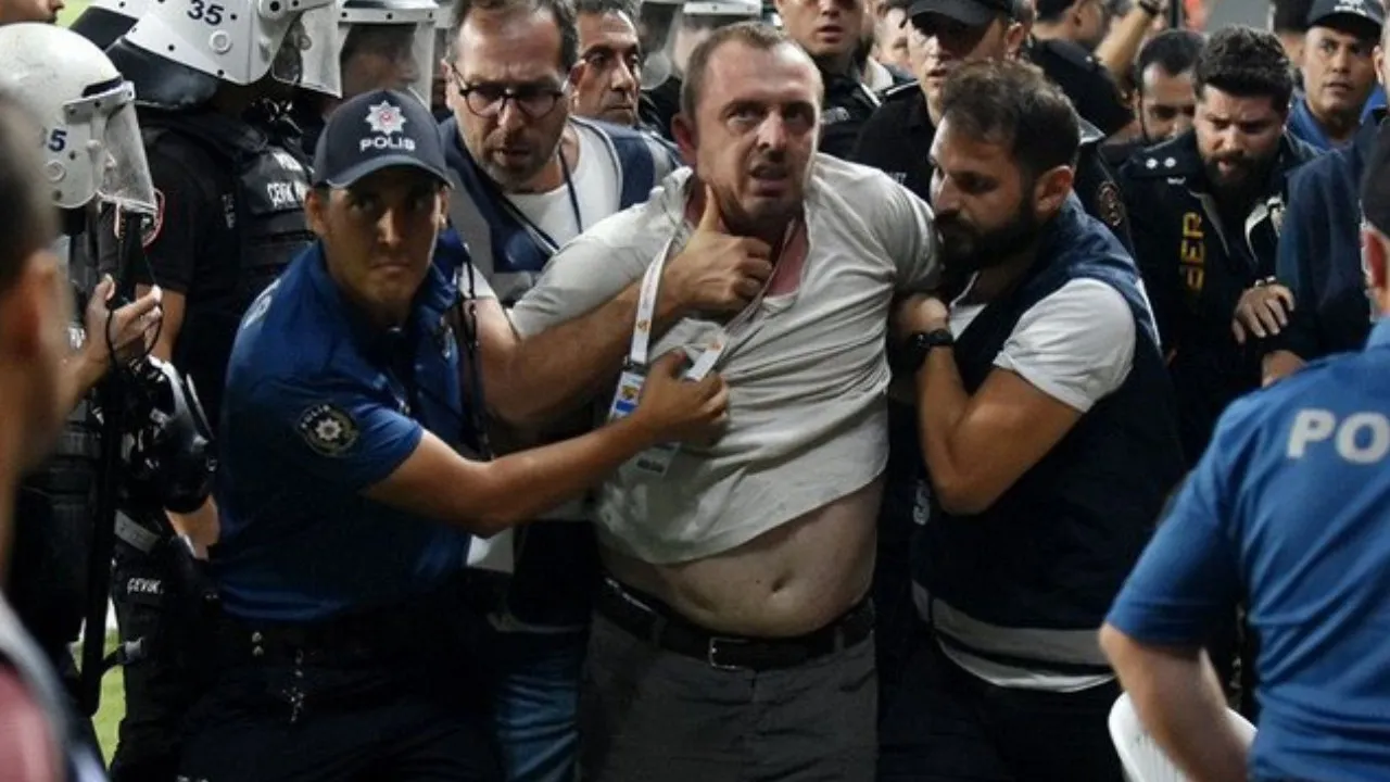 fatih-ozkan-kimdir-ali-kocu-yere-dusurmustu-fatih-ozkan-ne-is-yapiyor-spds_cover.jpg