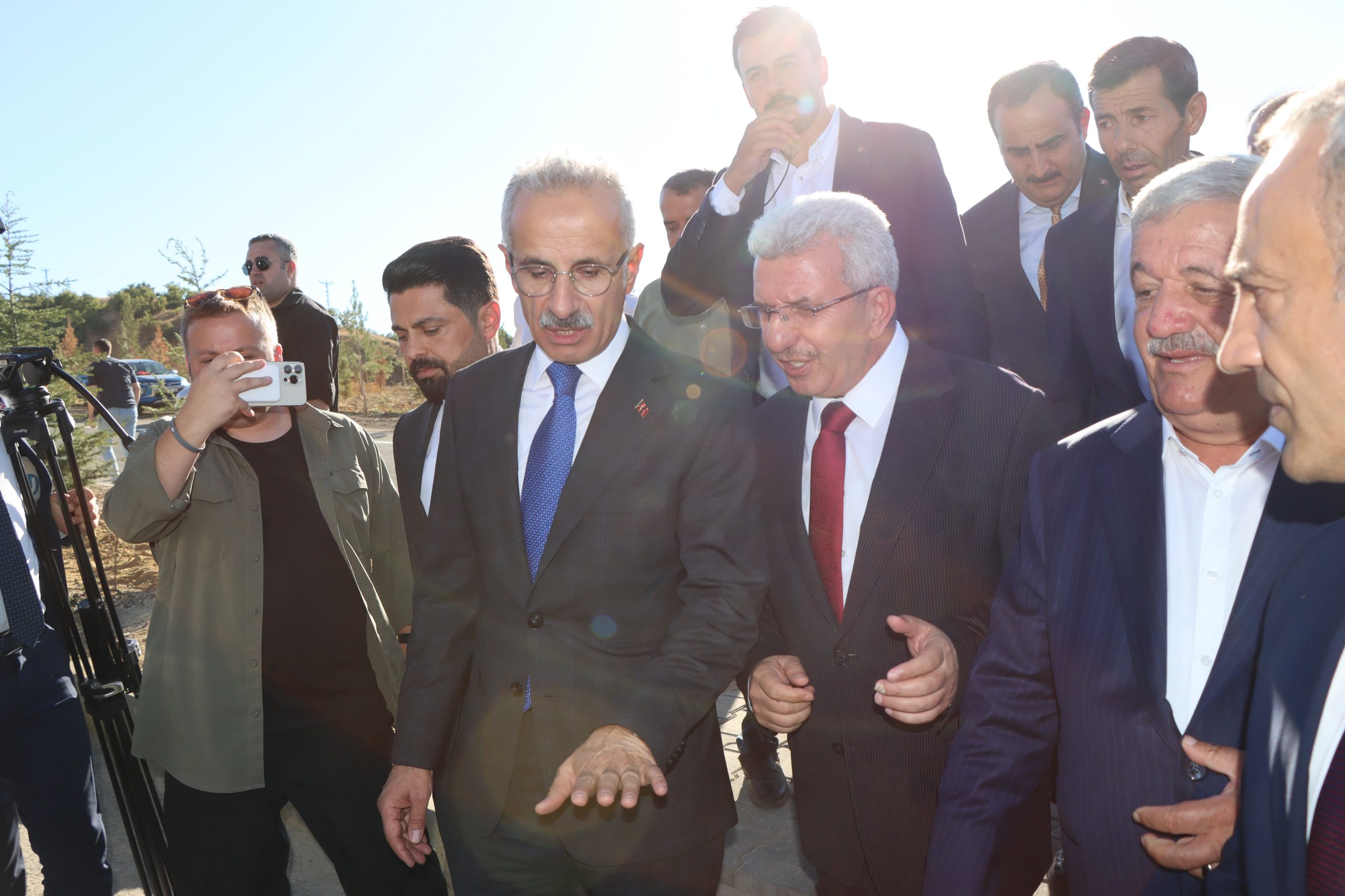 Başkan Kemal Tartar, Vizyon Projeyi Bakan Uraloğlu’na Sundu