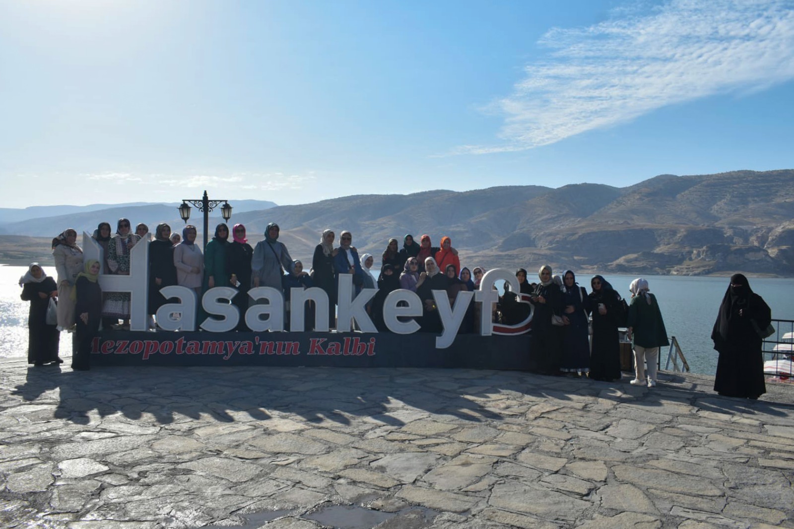 Genç Kaymakamlığı’ndan Kadın Kursiyerlere Kültürel Gezi