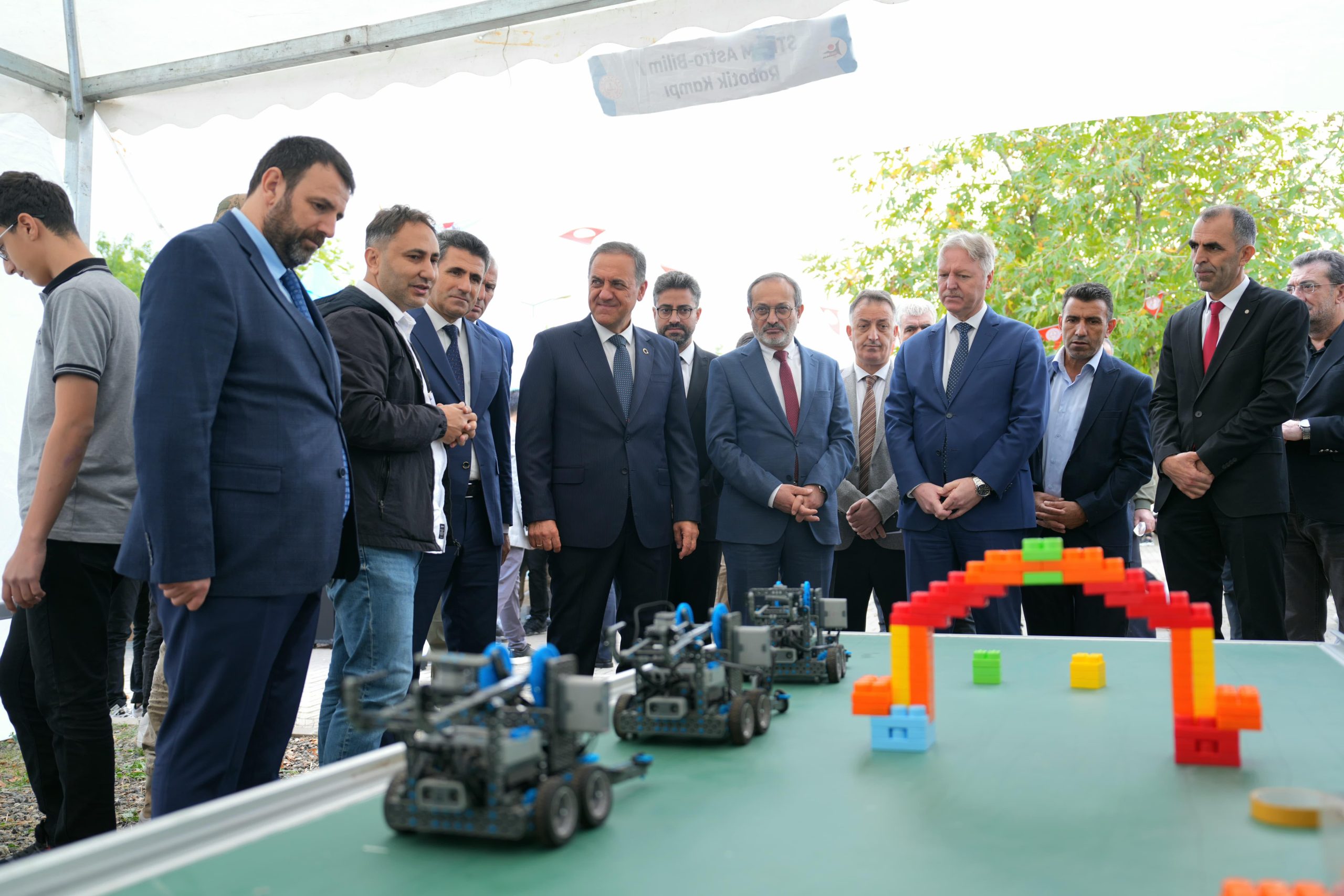 Bingöl’de ‘Yerden Göğe Bilim ve Teknoloji Şenliği’ İkinci Kez Düzenlendi 