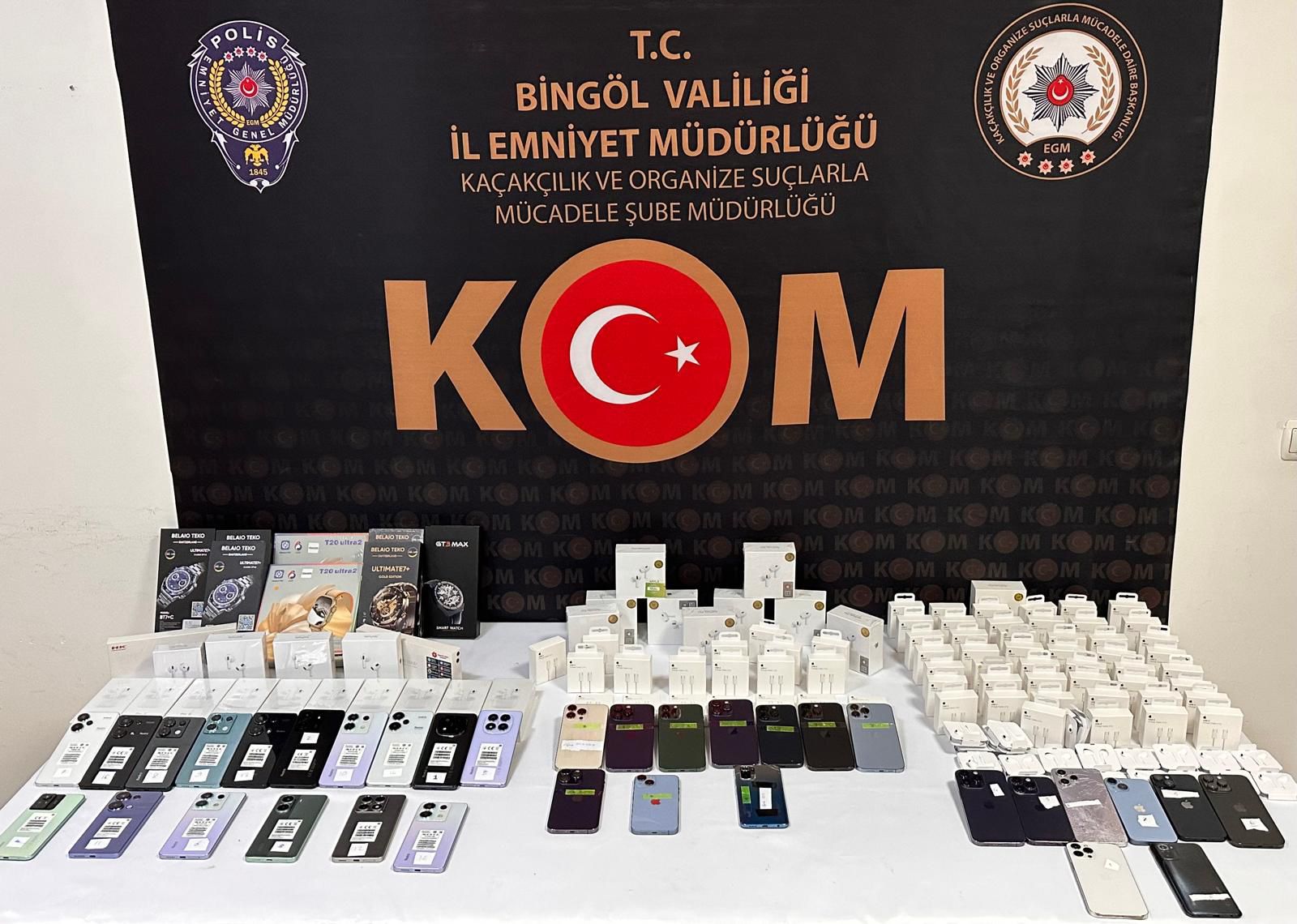 Bingöl’de 34 Telefon ve Çok Sayıda Aksesuar Ele Geçirildi