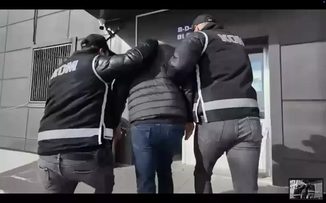 Bingöl’de Polis Kimliğiyle 132 Bin 900 TL Dolandıran Şüpheli Tutuklandı