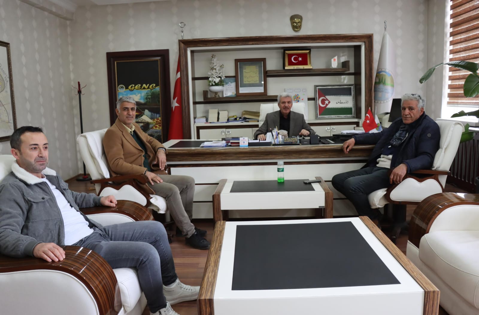 Başkan Tartar’dan Yerli Tohum Müjdesi: Genç’te Doğal Tarım Desteklenecek