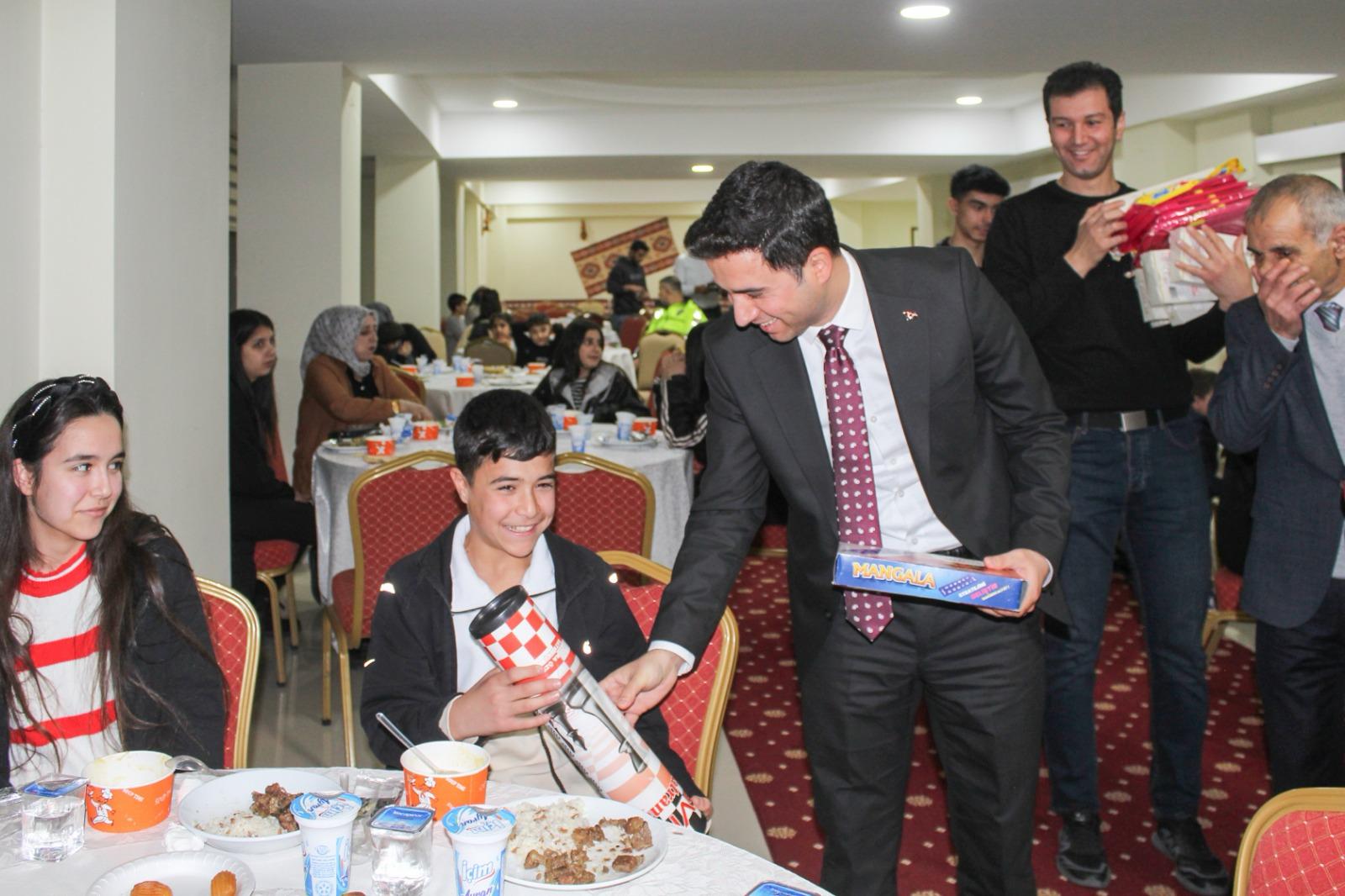 Kaymakam Güzel’den Sıcak İftar Buluşması: Çocukların Yüzü Güldü