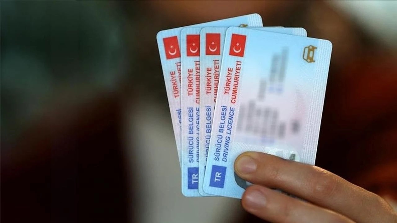 Milyonlarca Sürücü Tehlikede! Ehliyetinizi Hemen Kontrol Edin!