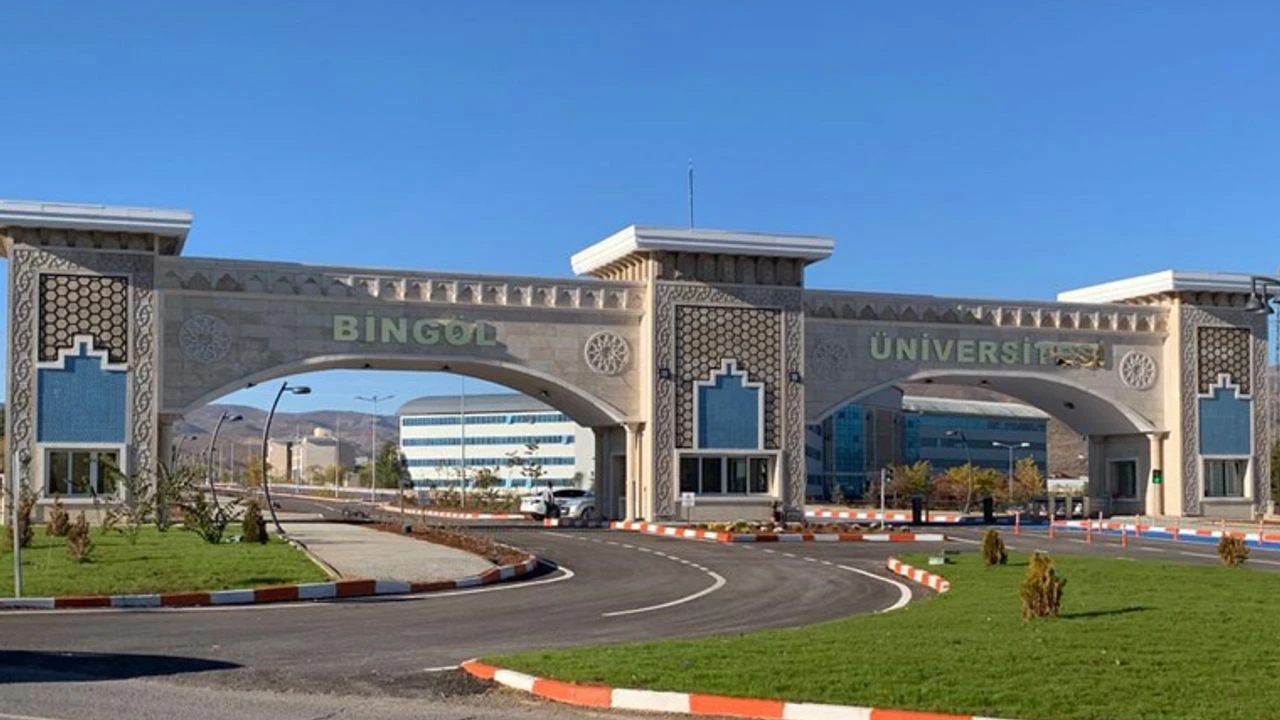 Bingöl Üniversitesi’nde Memnuniyet Oranı Yüzde 82,51’e Ulaştı