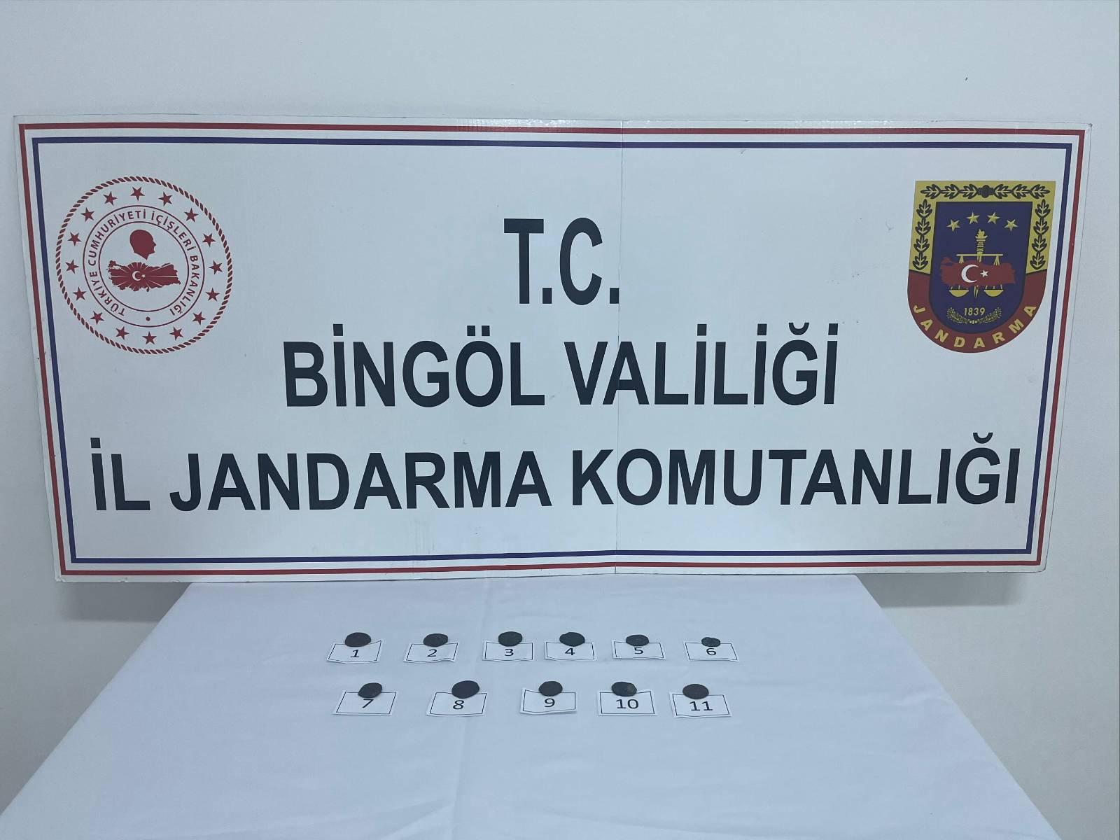 Bingöl’de 11 adet sikke ele geçirildi