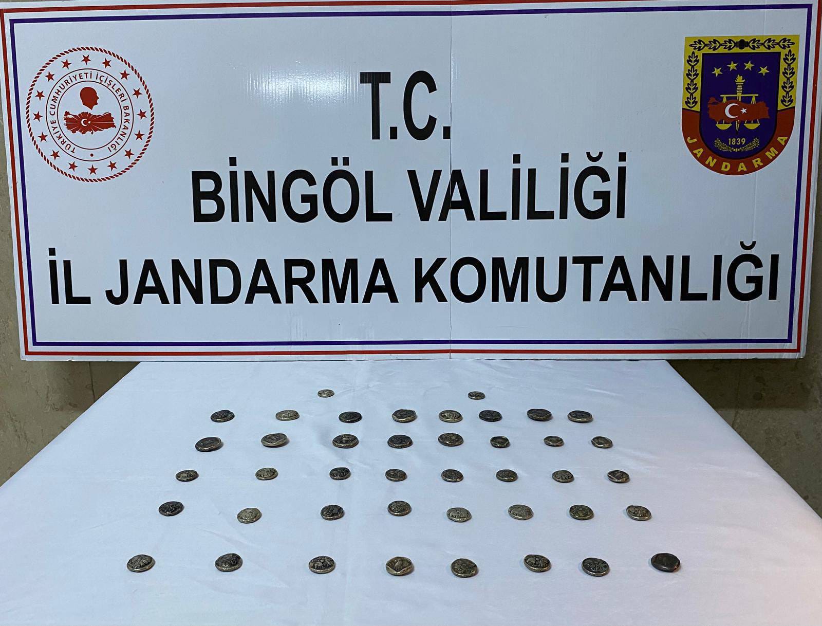 Bingöl’de 42 Adet Tarihi Eser Ele Geçirdi