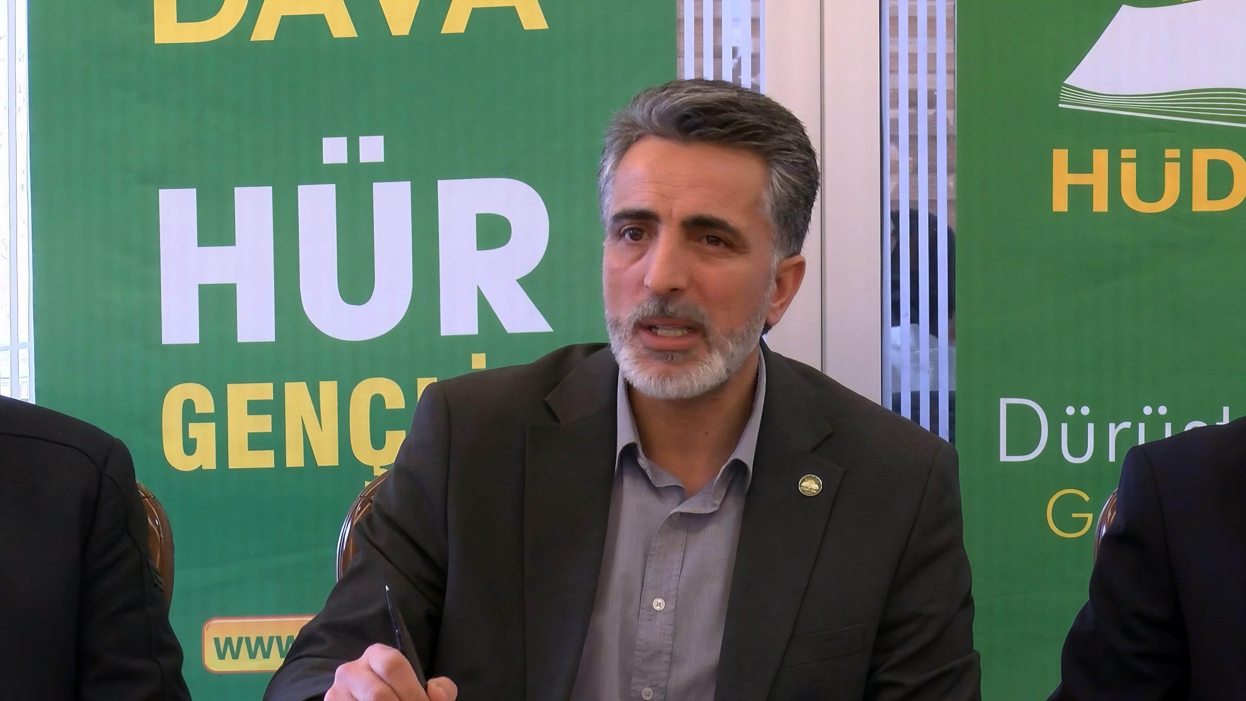 Yunus Emiroğlu: Mevcut Anayasa Halkın Değil