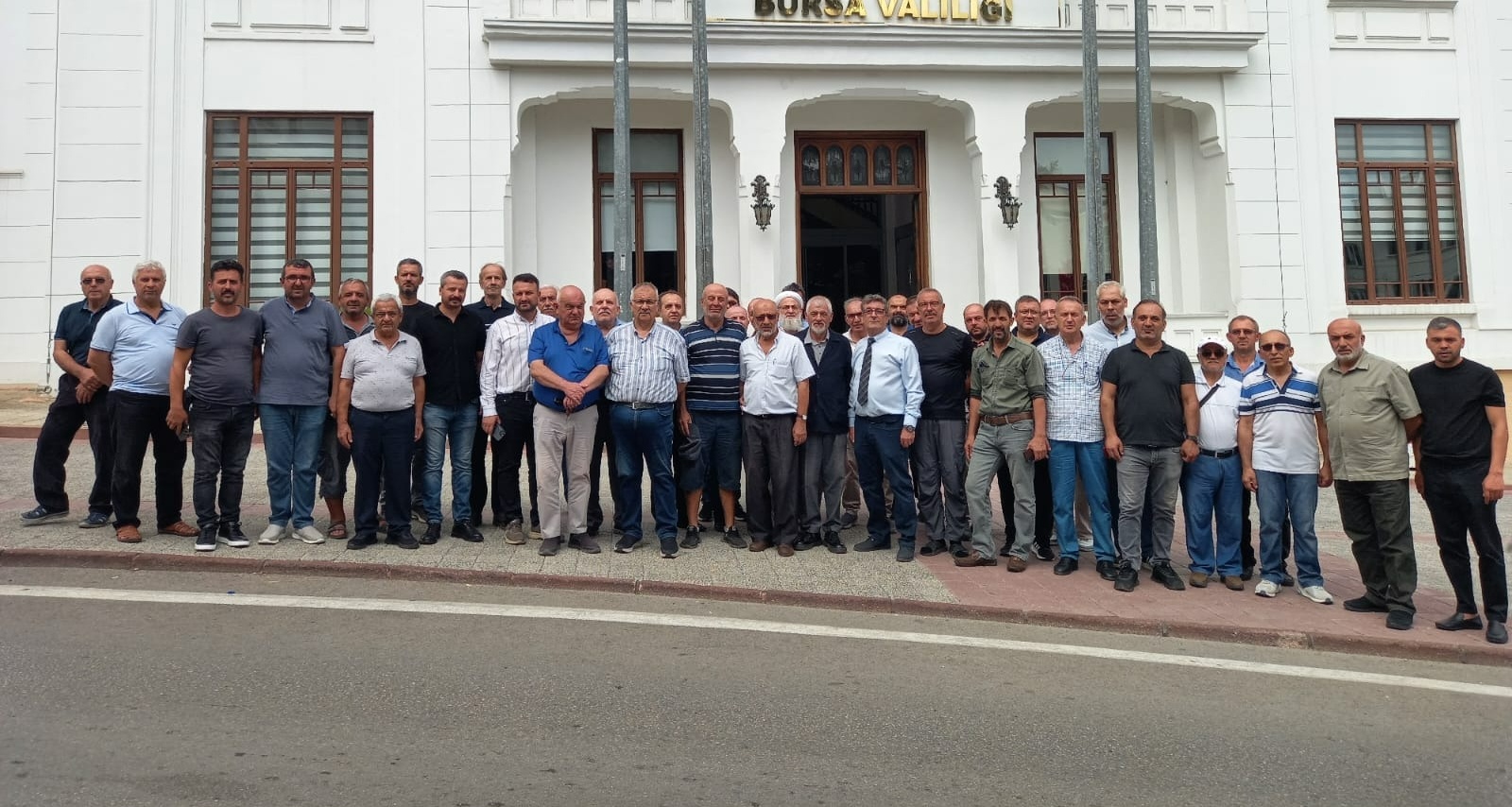 Bursa’da Çataltepe Sanayi Sitesi İsyanı: “17 Yıl Daha Beklemeyeceğiz!”