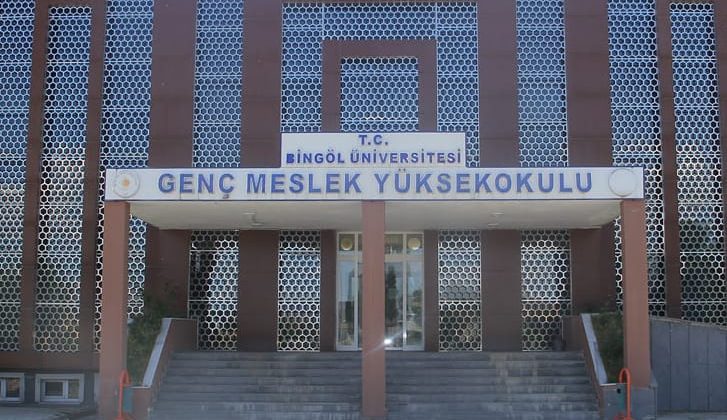Yangın Merdiveni Var, Çıkış Yok!