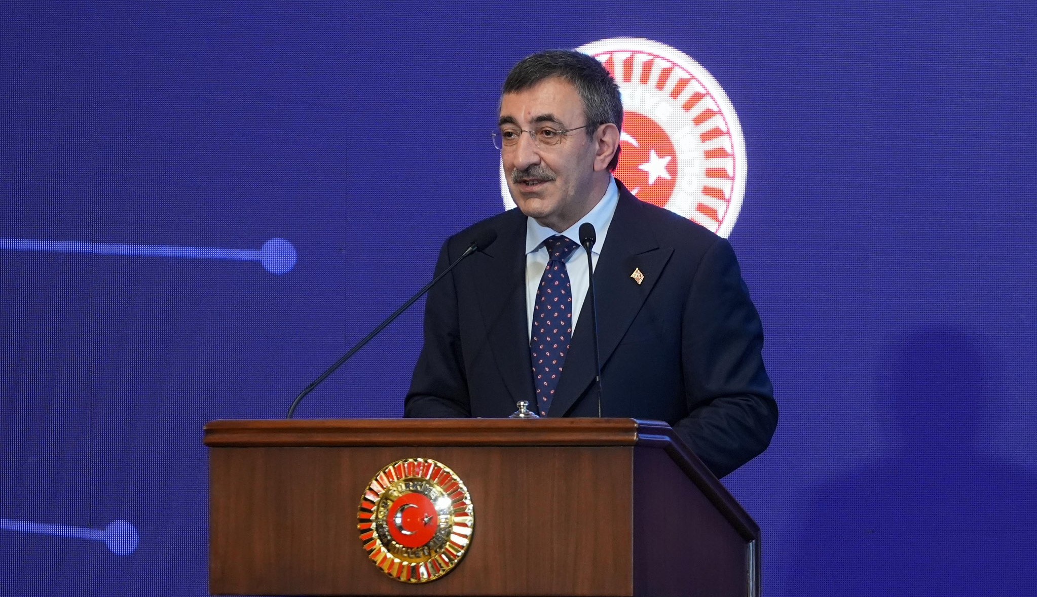 Cevdet Yılmaz: Cari Denge Tarihi Rekora Ulaştı