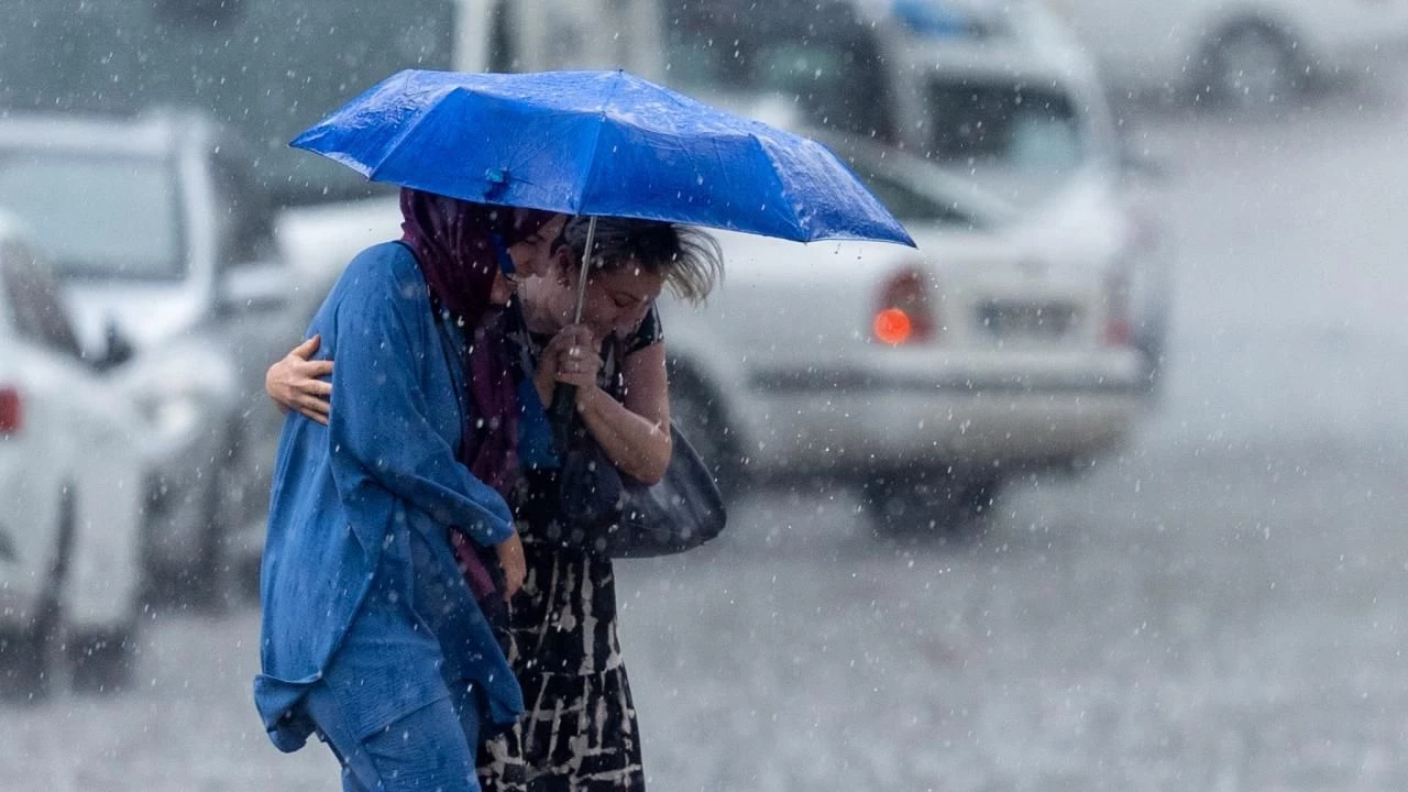 Meteoroloji uyardı: Yurdun büyük bölümünde sağanak ve kar yağışı bekleniyor