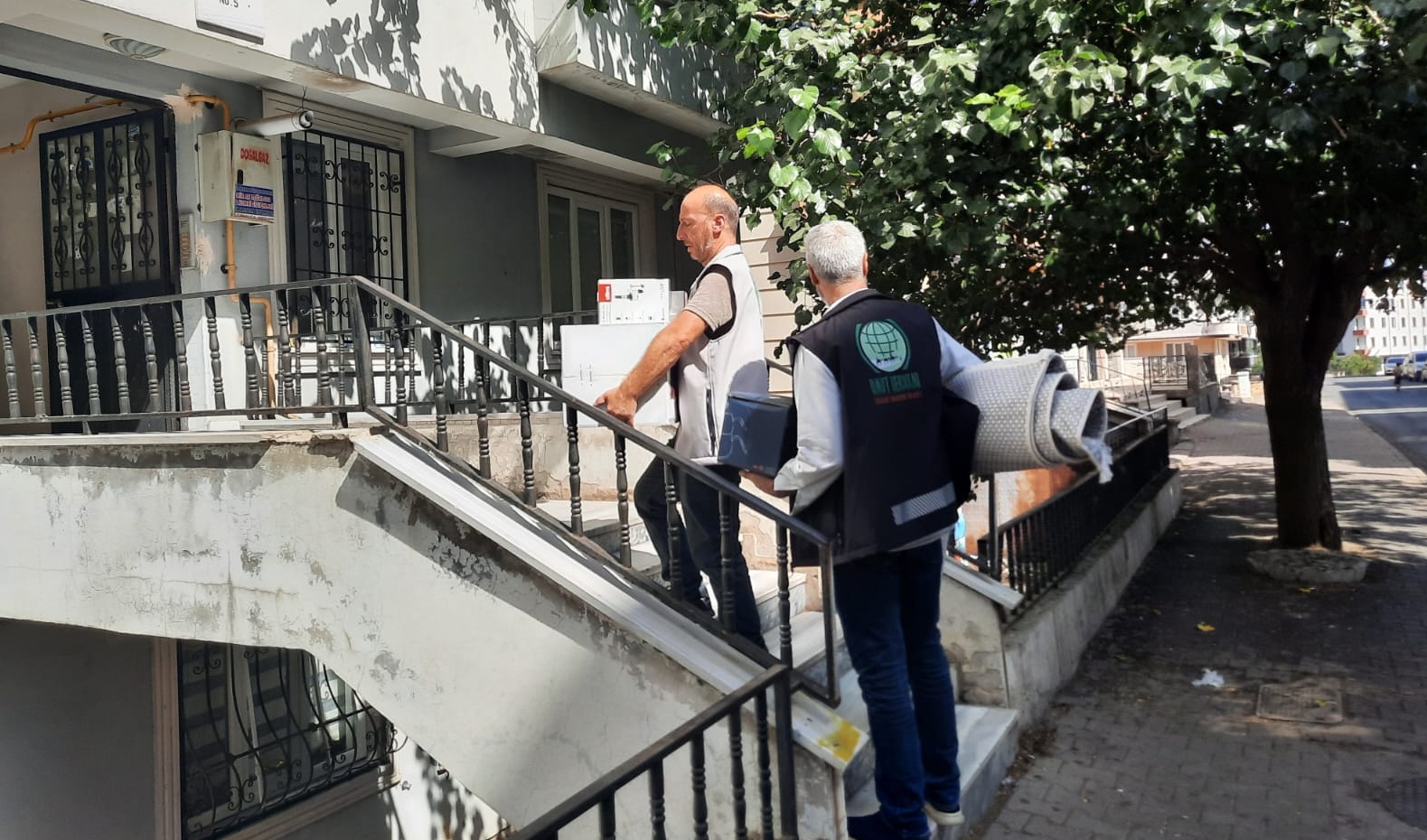 Bingöl Umut Kervanı Eylül ayında 512 aileye yardım ulaştırdı