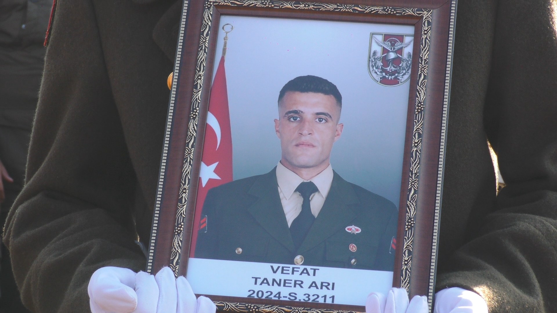 Bingöllü Uzman Çavuş Taner Arı Son Yolculuğuna Uğurlandı