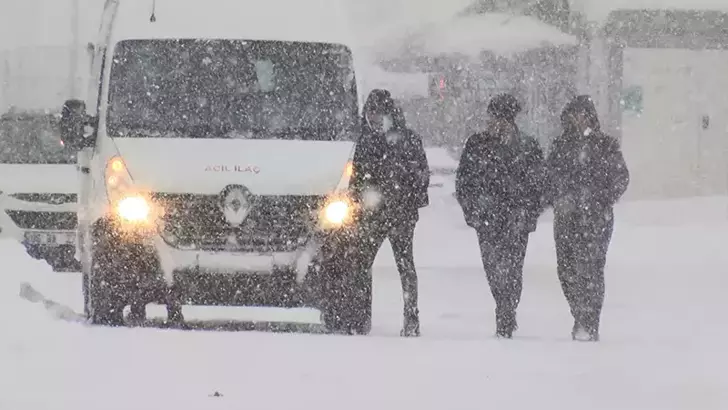 Hafta Sonu Soğuk ve Kar Geliyor