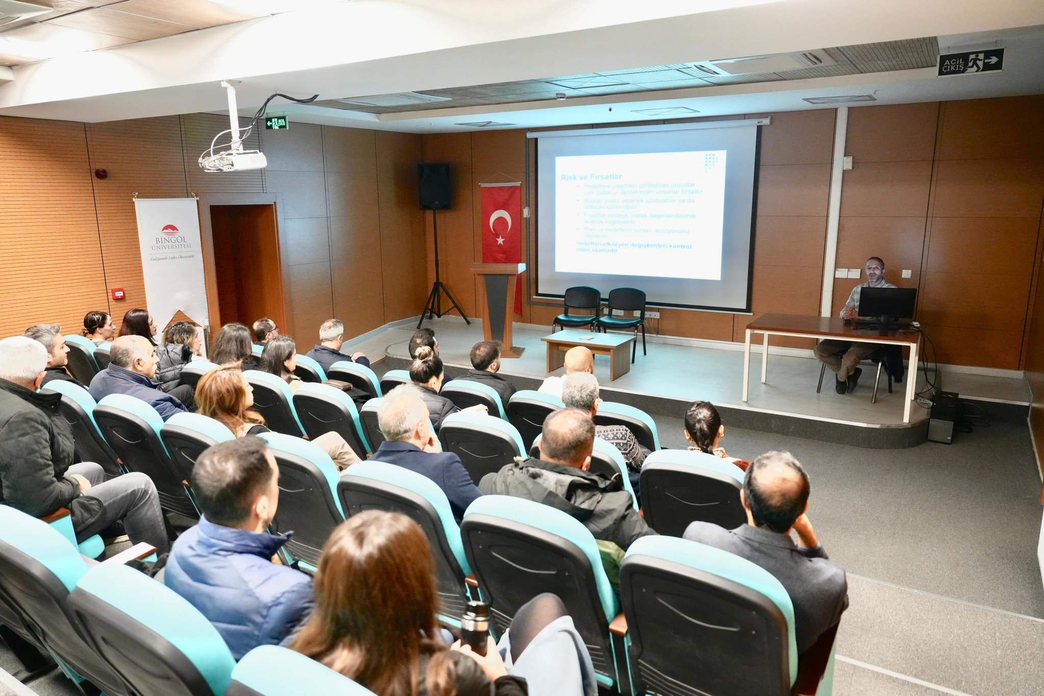 Bingöl Üniversitesinde Kalite Eğitimi