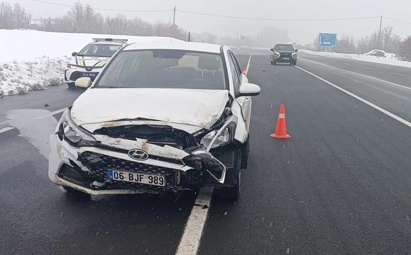 Bingöl Genç Karayolunda Zincirleme Kaza