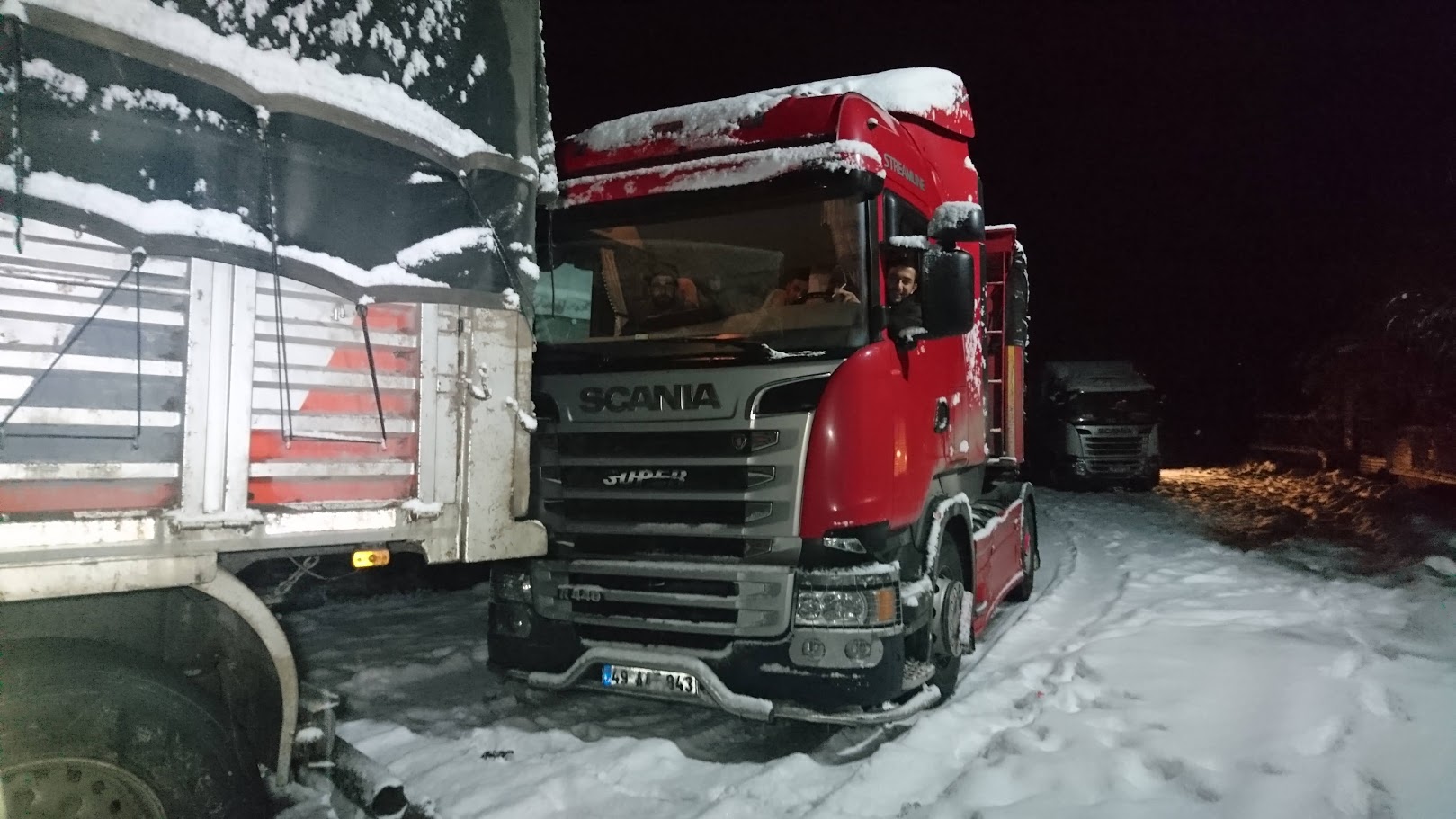 Bingöl- Diyarbakır Yolu Tır Geçişlerine Kapatıldı