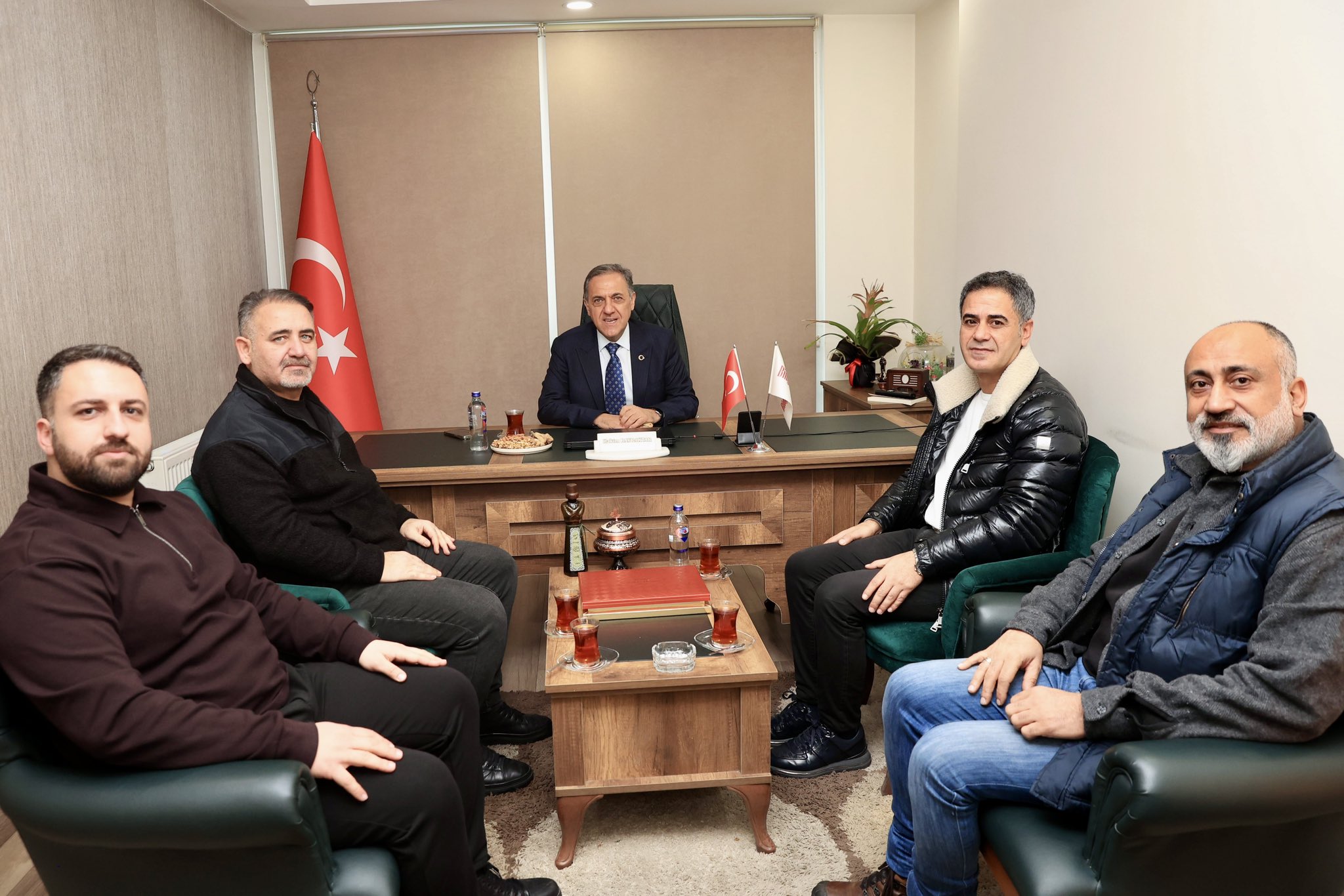 Vali Usta’dan Basına Veda Ziyareti