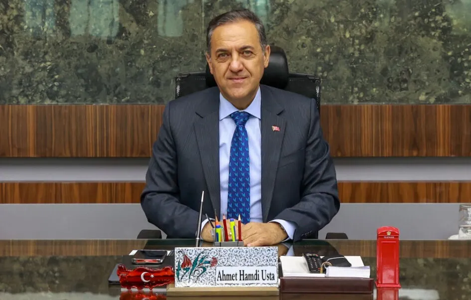 Yalova’ya Atanan Vali Ahmet Hamdi Usta, Veda Mesajı Yayımladı