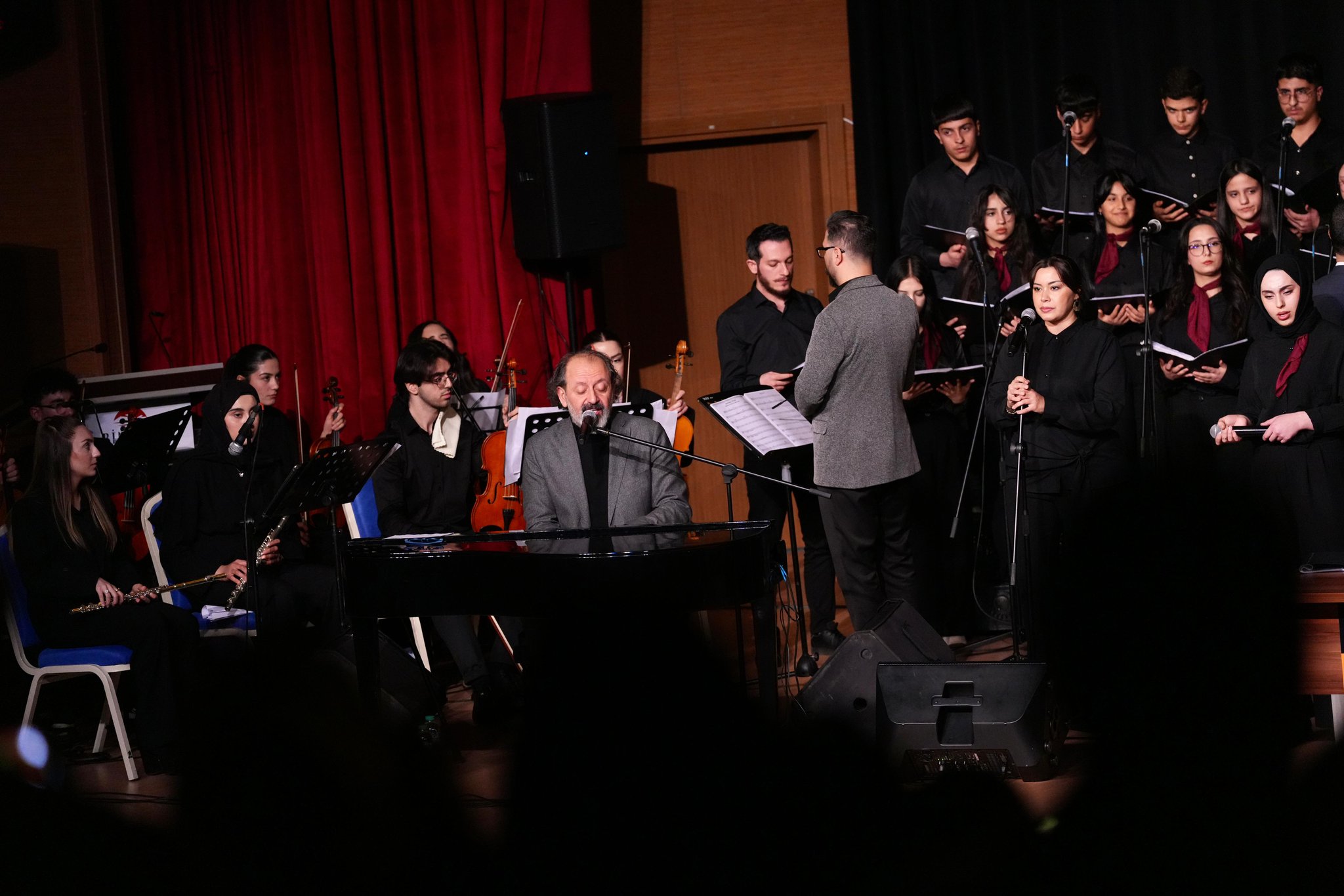Güzel Sanatlar Lisesi Öğrencilerinden Sanat Gecesi