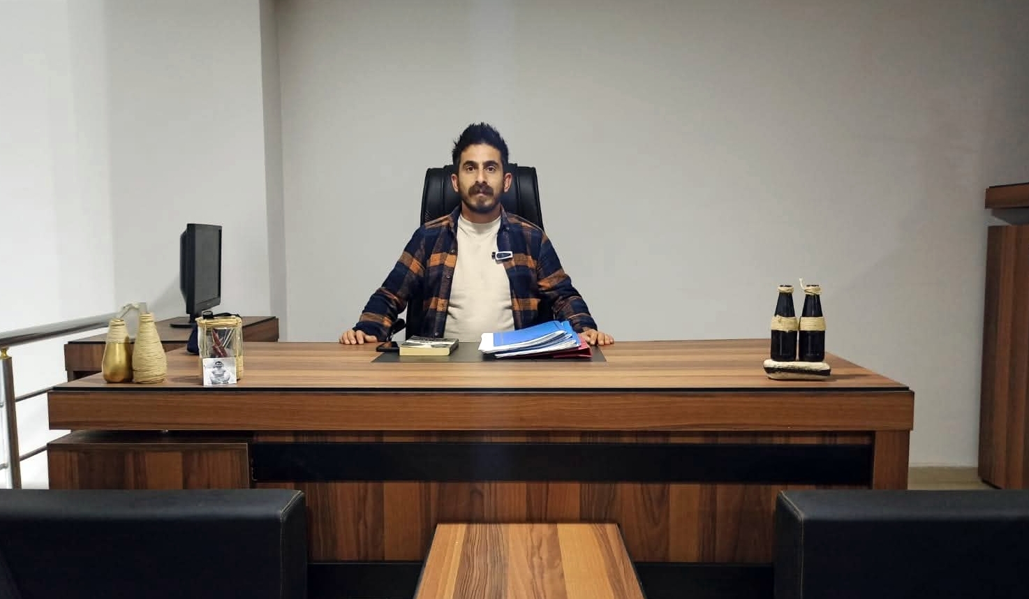 Genç İçin Bir Saat Derneği Ofisini Kapattı: “Mücadeleyi Bırakmıyoruz”