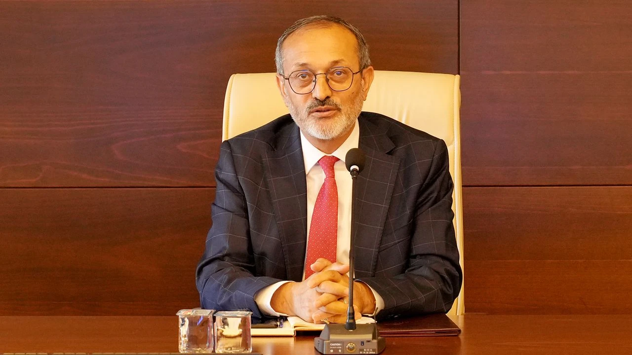 rektor-celik-bingol-universitesi-yildizlasacak-1