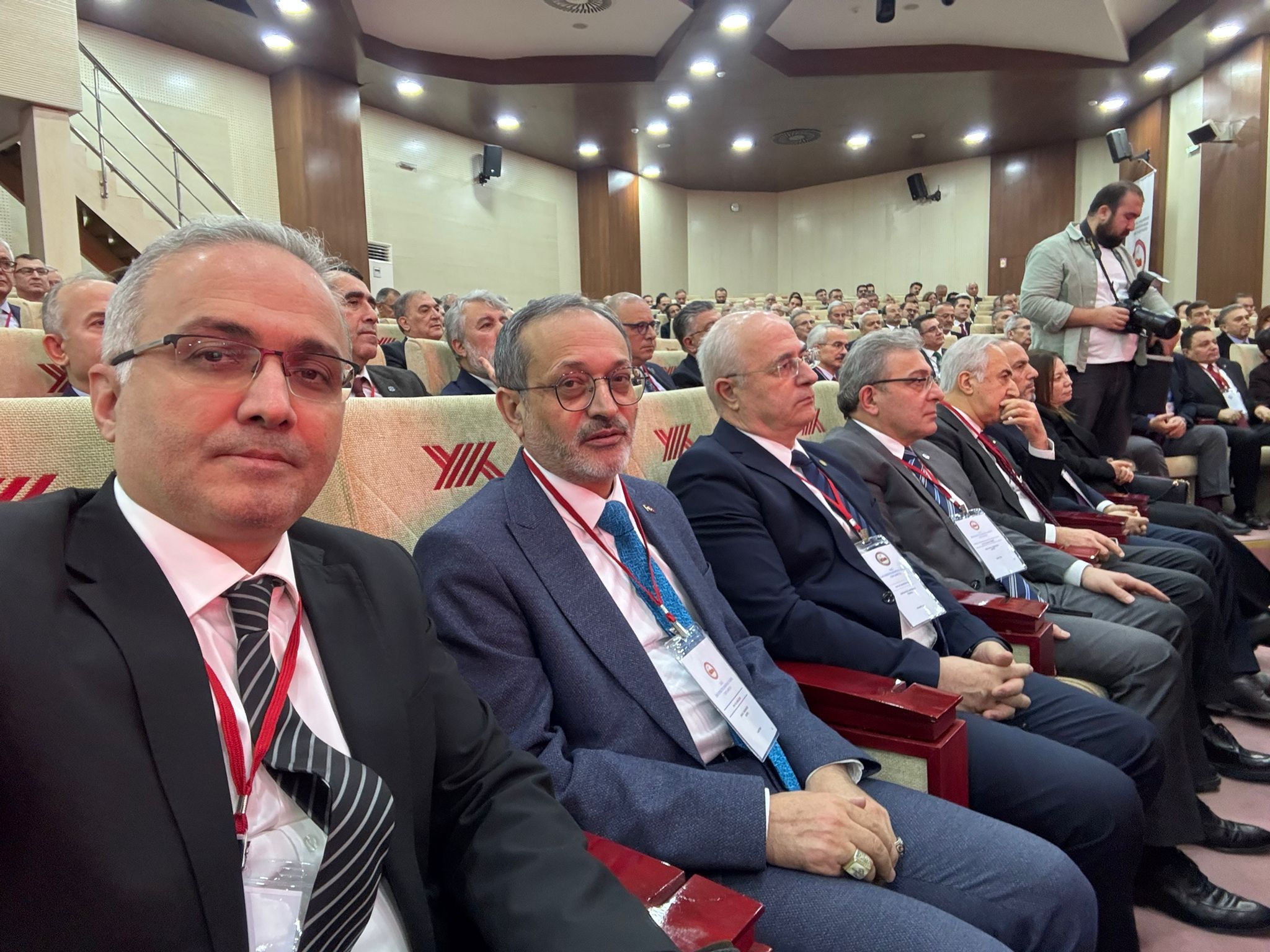 Bingöl Üniversitesi Rektörü Çelik, Üak Toplantısına Katıldı