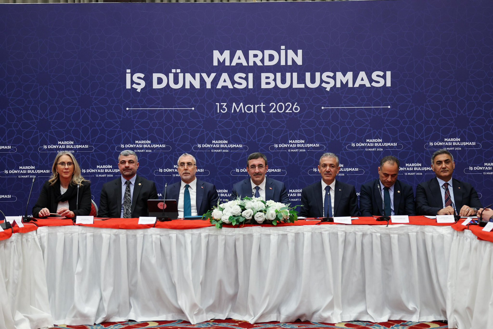 Cevdet Yılmaz ve Vedat Işıkhan Mardin’de Konuştu: “Türkiye Yüzyılı’nda Teröre Yer Yok”
