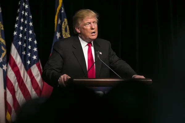 depositphotos_105898470-stock-photo-republican-presidential-candidate-donald-j
