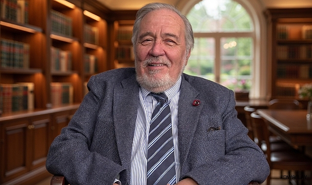 Ünlü Tarihçi Prof. Dr. İlber Ortaylı Hayatını Kaybetti