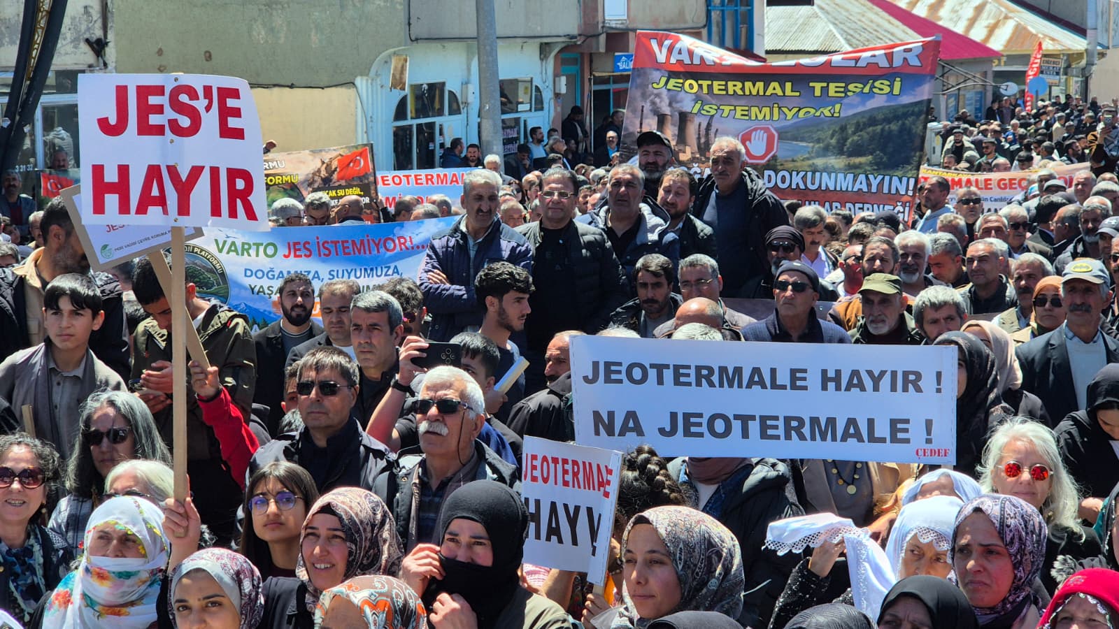 Bingöl ve Muş’ta Jeotermal Sondaj Projesine Tepki: “Toprağımıza Dokunma”