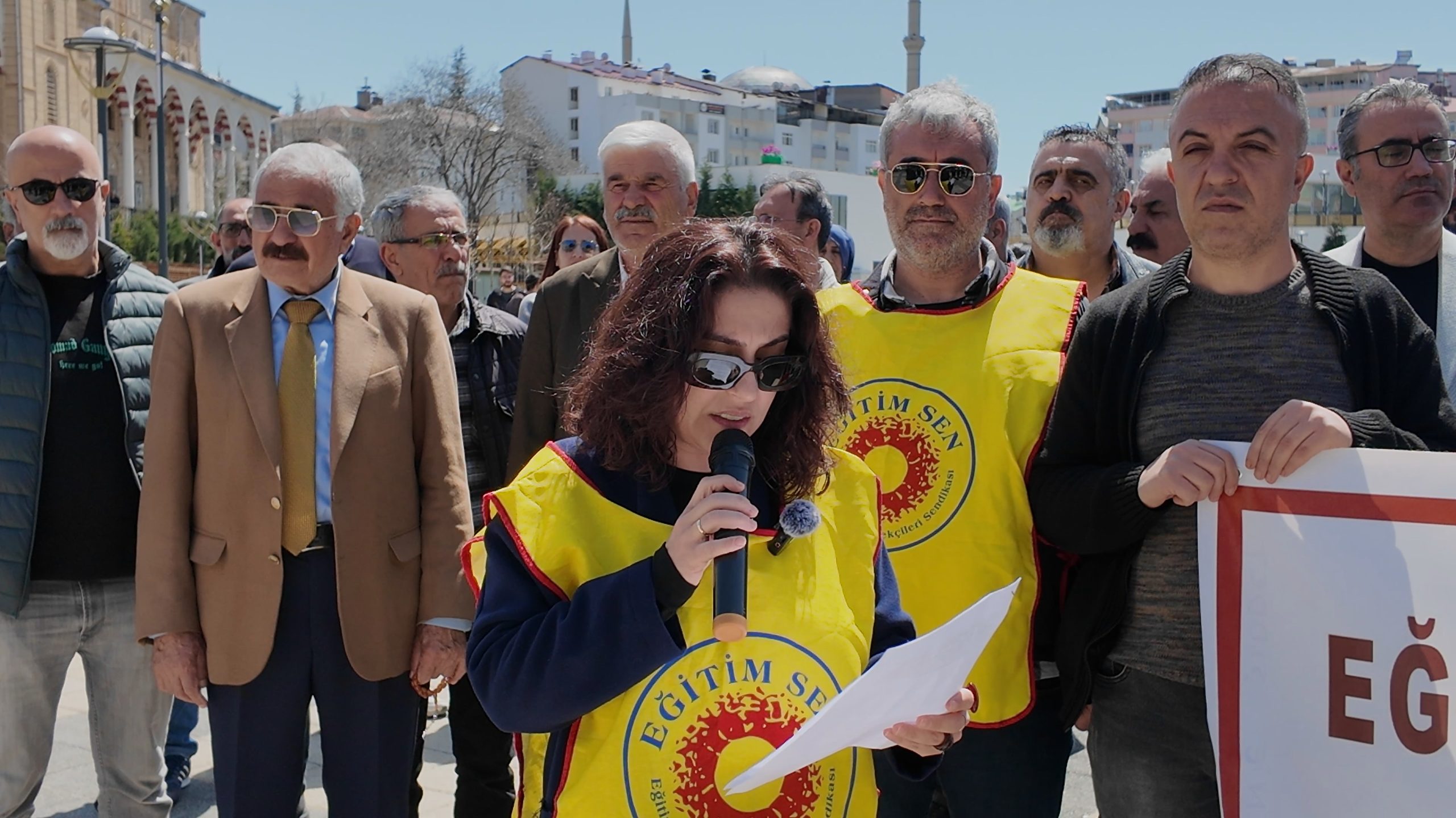 Eğitimcilerden Saldırıya Tepki