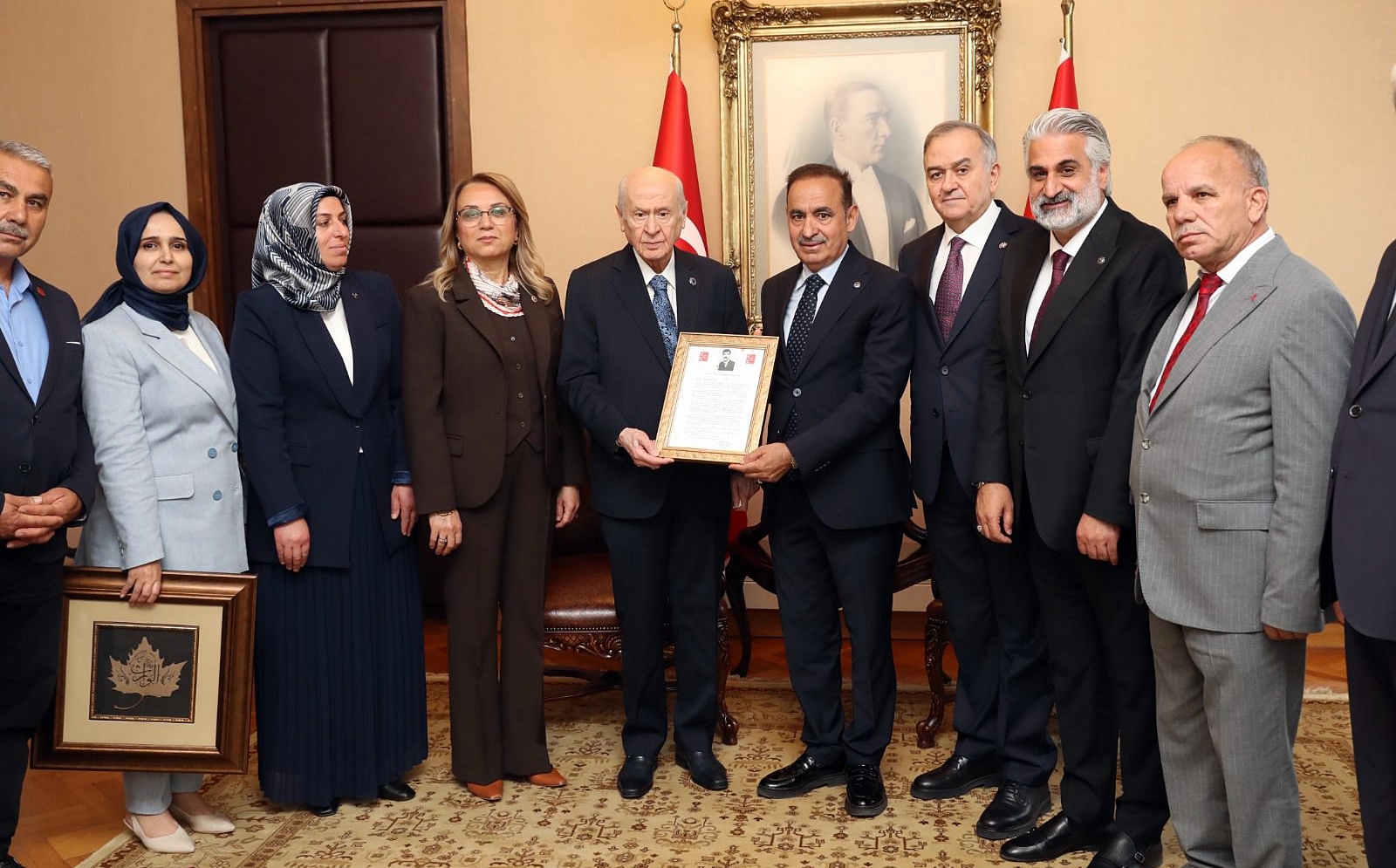 Bingöl MHP Heyeti Bahçeli ile Görüştü