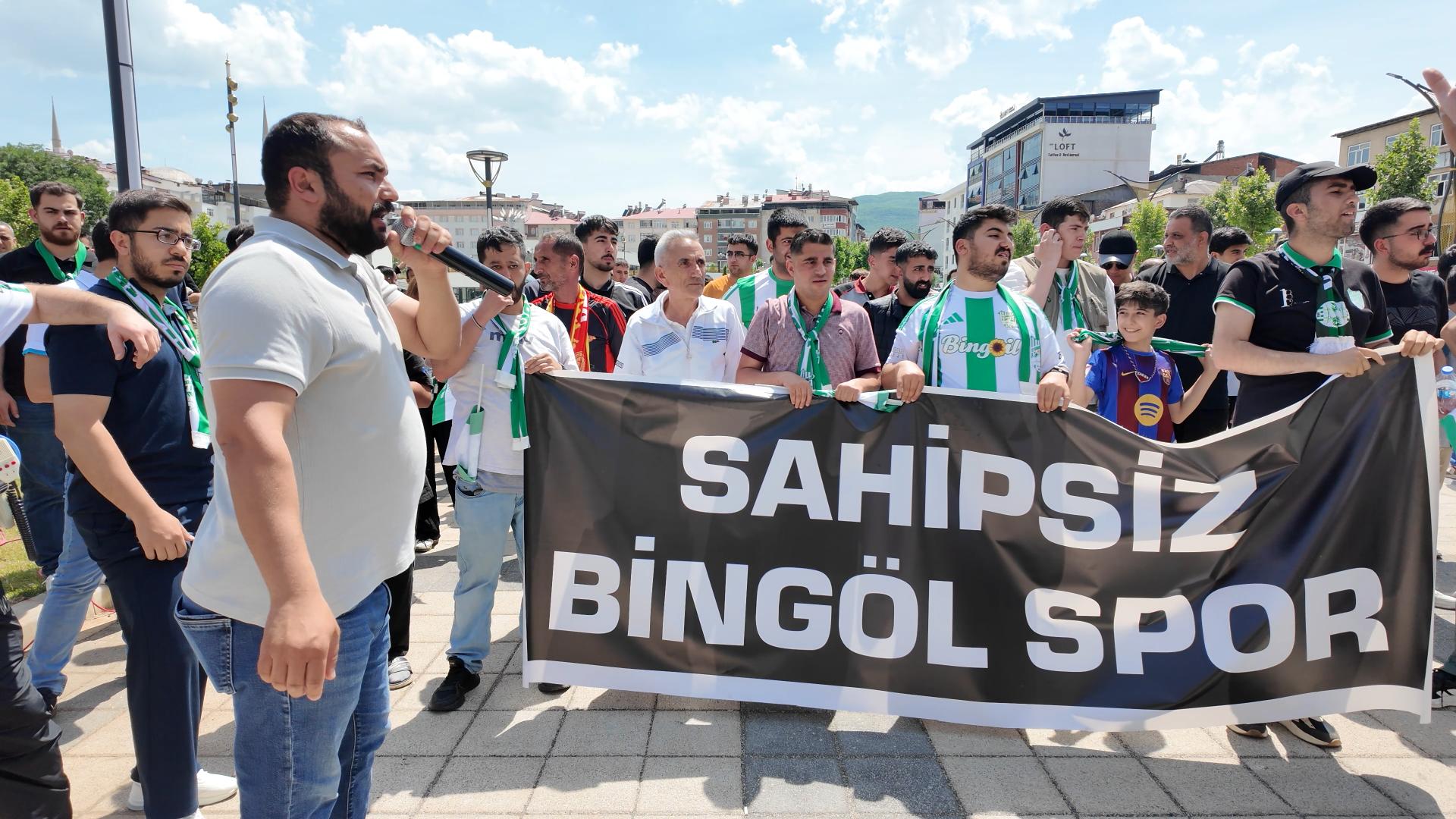 12 Bingölspor Taraftarı Yürüdü: Sözler Tutulsun