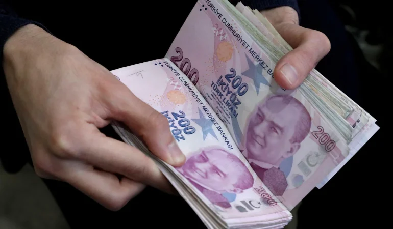 25 Yaş Altı Çocuğu Olanlara 13 Bin TL Destek Veriliyor