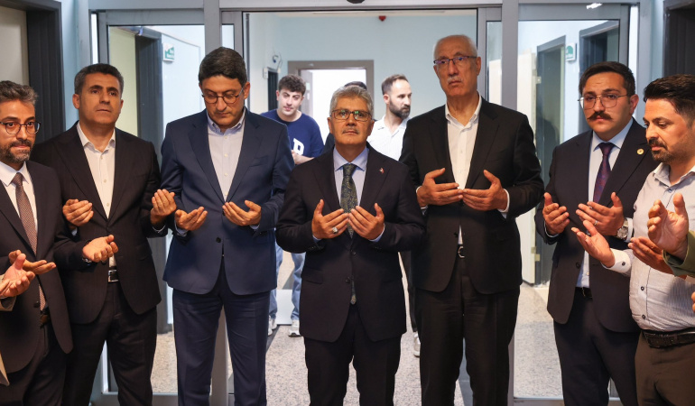 Adaklı’da Diyaliz Merkezi Açıldı