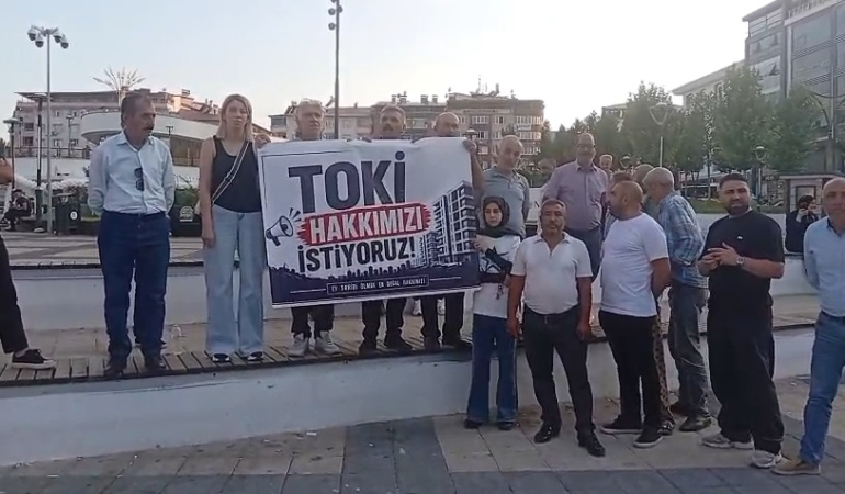 Bingöl’de TOKİ Hak Sahiplerinden Tepki: “14 Aydır Mağduruz, İki Yere Para Ödüyoruz”