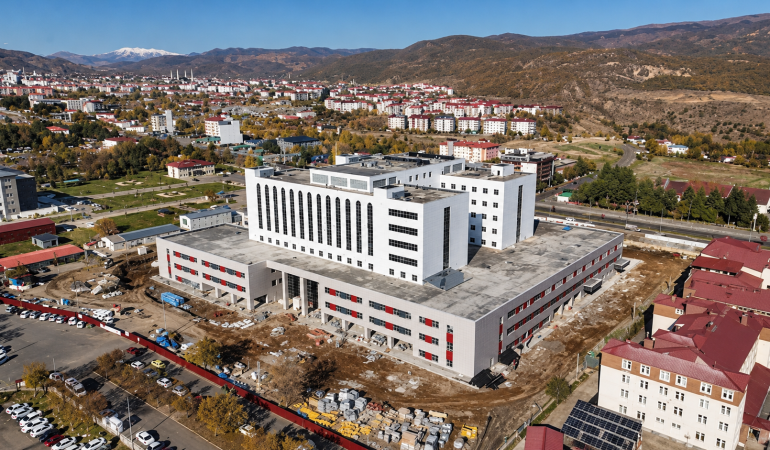 AK Parti Bingöl’de Sağlık Yatırımlarını Tek Tek Açıkladı