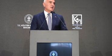 1789545193_K__LT__R_VE_TUR__ZM_BAKANI_MEHMET_NUR___ERSOY__3_ (1)