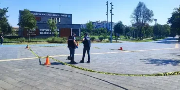 Boşandığı Kadını Tabancayla Öldüren Şüpheli, Yakalanacağını Anlayınca İntihar Etti