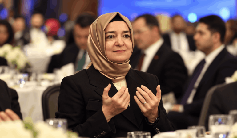 Ak Parti’den Fatma Betül Sayan Kaya’nın İstifası Sonrası İlk Açıklama