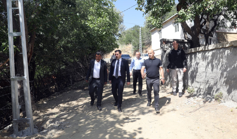Kaymakam Akköz Bir Günde 7 Köyü Gezdi