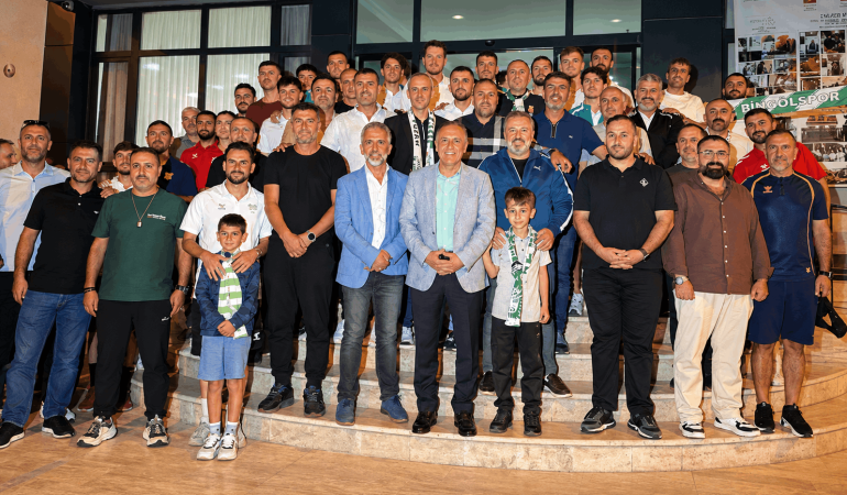 12 Bingölspor’a Vali Usta’dan Jest!