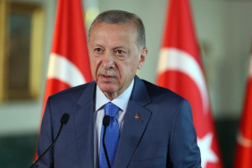 Erdoğan’dan Meloni’ye Tebrik Mesajı